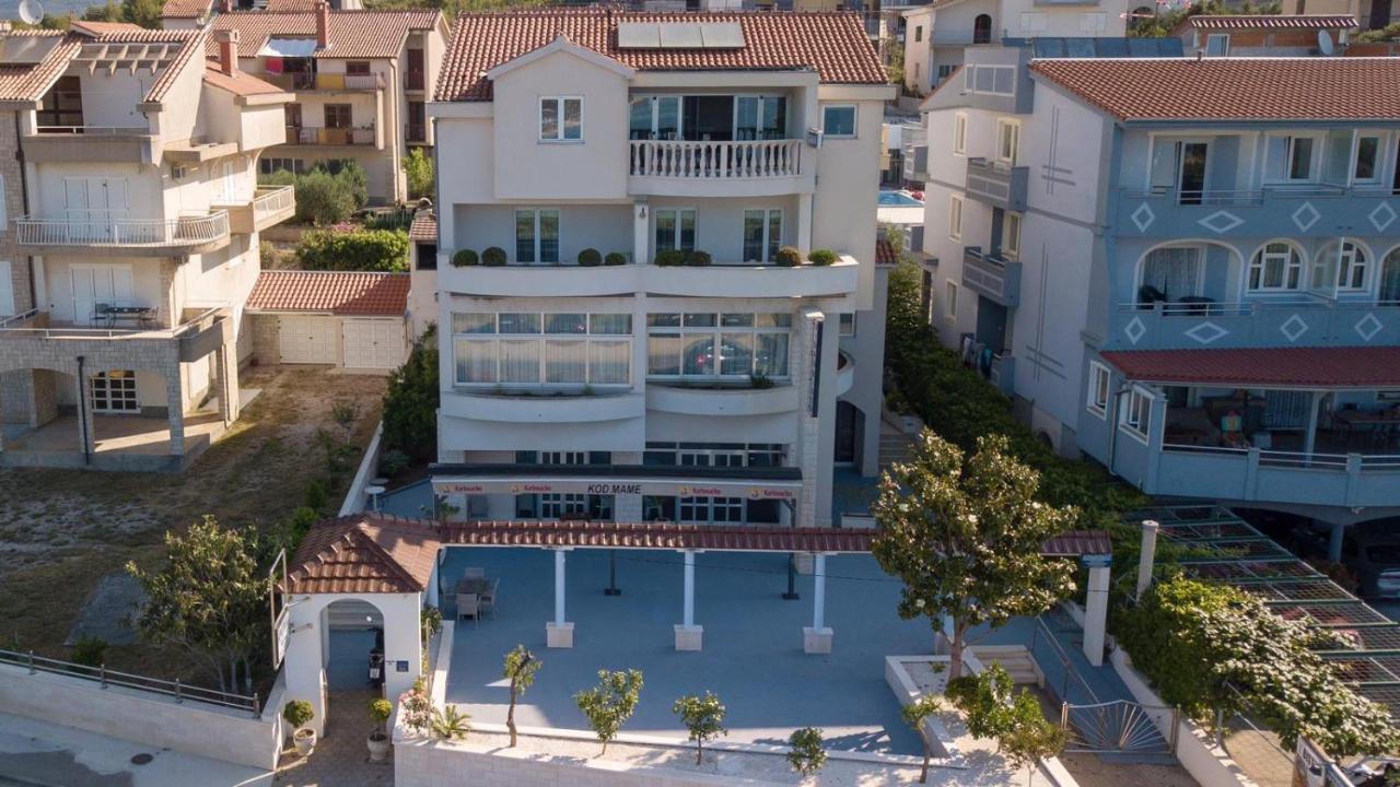 Apartments Plavi Biser Шибеник Экстерьер фото